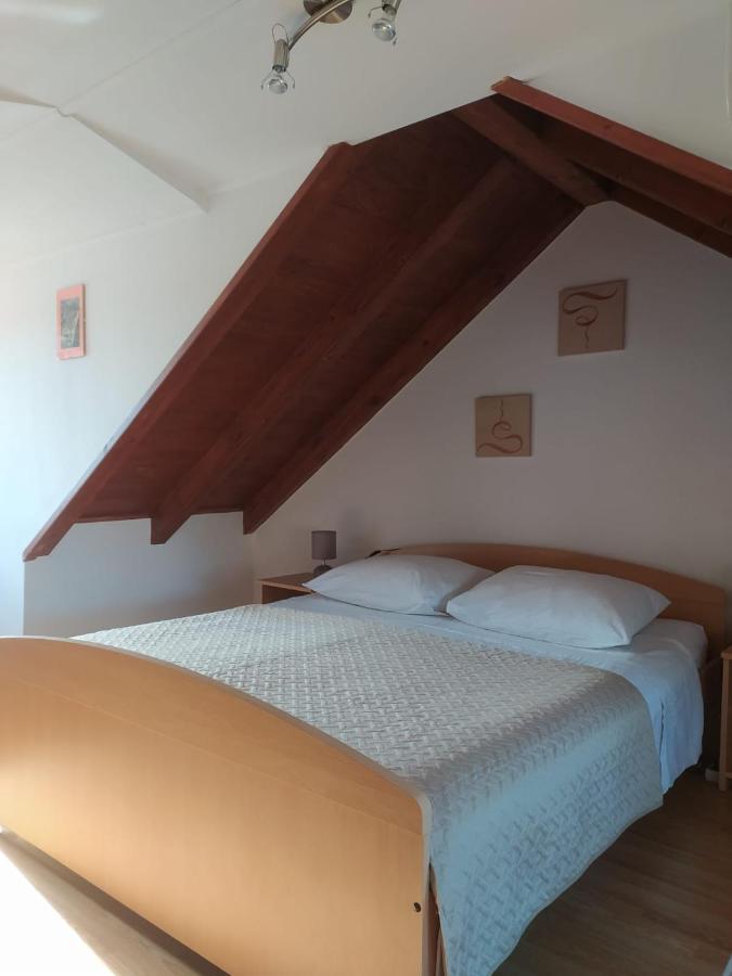 Apartment Room Parcina Trogir Exterior foto