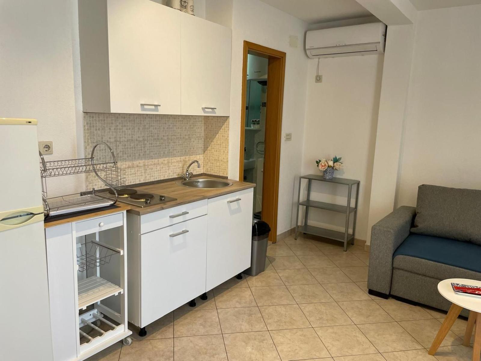 Apartment Room Parcina Trogir Exterior foto